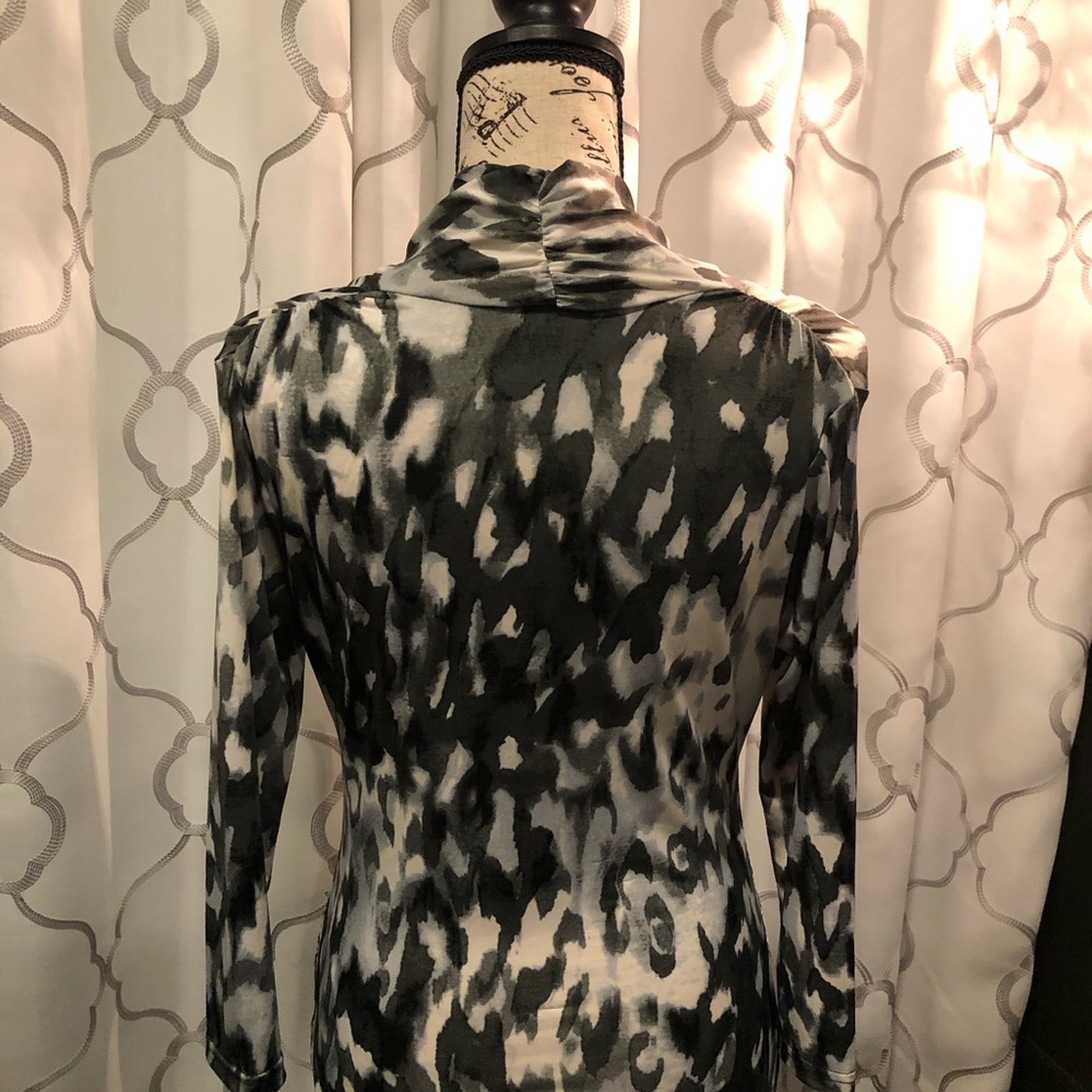 Blouse - Picture 4 of 5